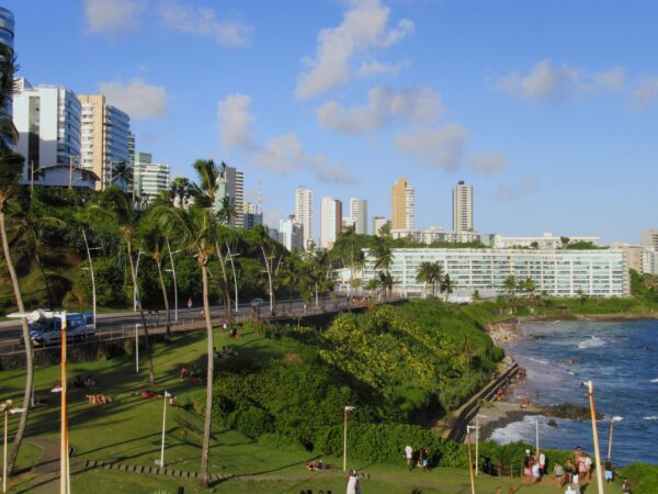 Morar em Ondina: Guia Completo do Bairro em Salvador